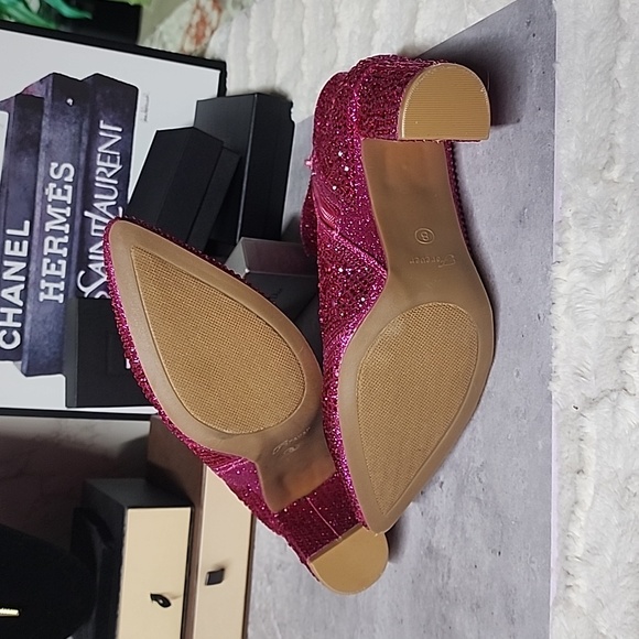 Forever brand rhinestone booties - Picture 6 of 7